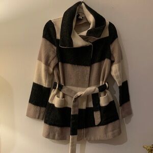 H&M Black and Cream Striped Jacket - Preloved